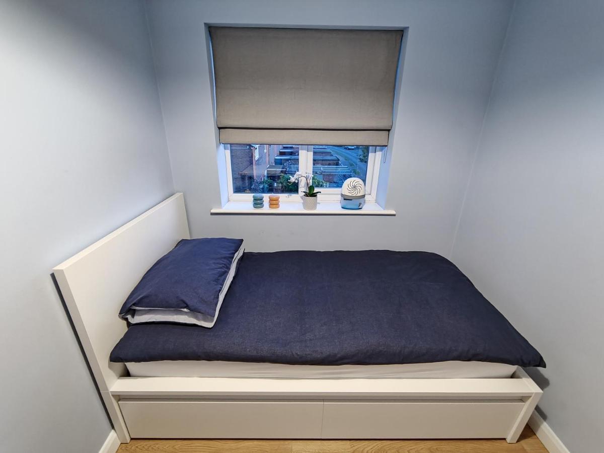 Joshua Court Single Room Stoke-on-Trent Dış mekan fotoğraf